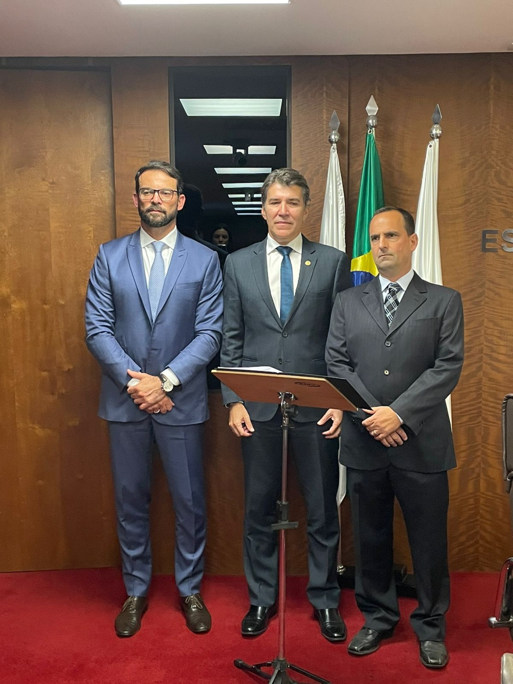Ministério Público de Minas Gerais assina termo de cooperação com CONIB contra discriminação e intolerância - Fundada em 1948, a CONIB – Confederação Israelita do Brasil é o órgão de representação e coordenação política da comunidade judaica brasileira. 