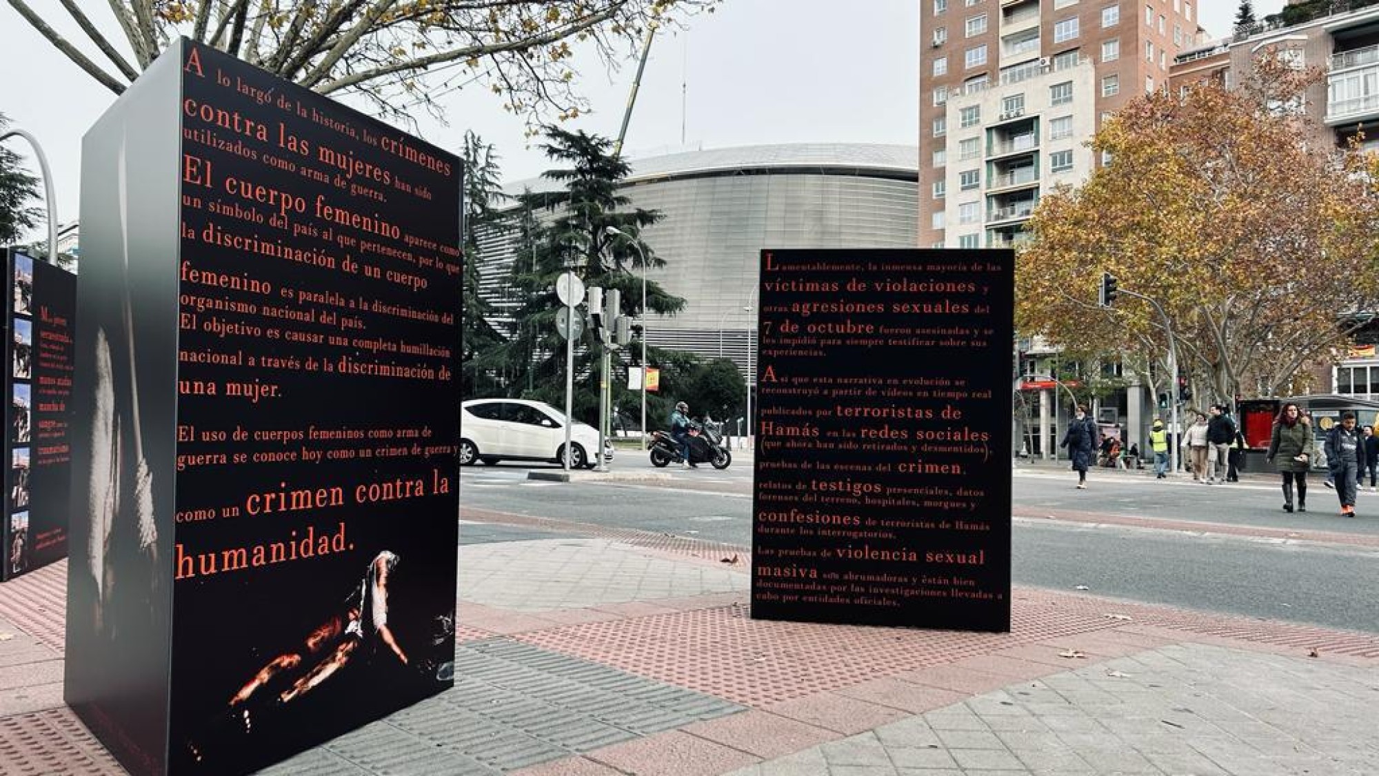 Exposição em praça de Madrid exibe cenas da violência praticada pelo Hamas em ataque Exposição em praça de Madrid exibe cenas da violência praticada pelo Hamas em ataque - Fundada em 1948, a CONIB – Confederação Israelita do Brasil é o órgão de representação e coordenação política da comunidade judaica brasileira.