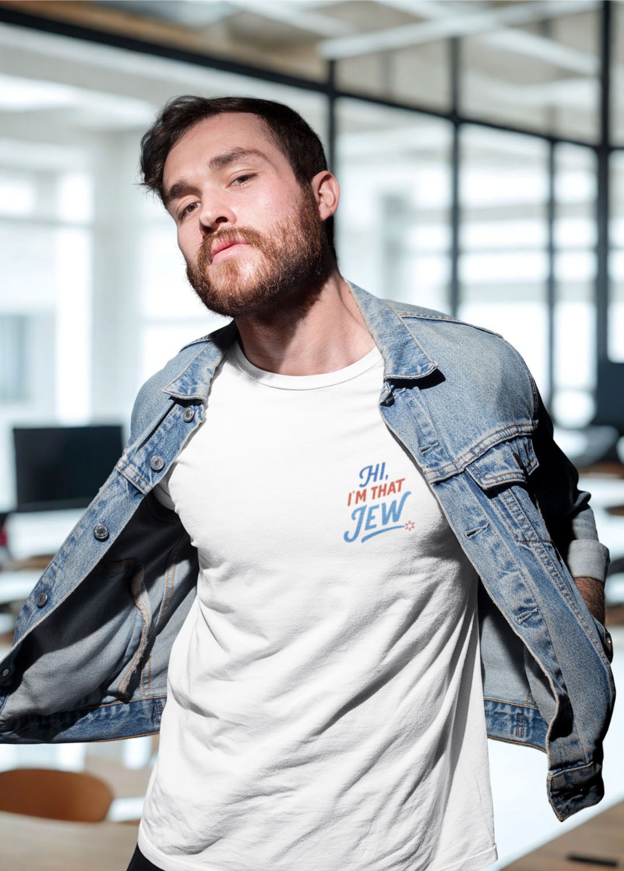 JewJoy lança collab exclusiva com o movimento Pin for Peace JewJoy lança collab exclusiva com o movimento Pin for Peace - Fundada em 1948, a CONIB – Confederação Israelita do Brasil é o órgão de representação e coordenação política da comunidade judaica brasileira.