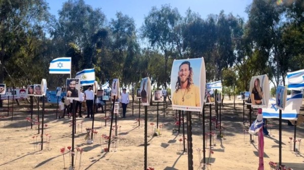 Mundo - Fundada em 1948, a CONIB – Confederação Israelita do Brasil é o órgão de representação e coordenação política da comunidade judaica brasileira. 