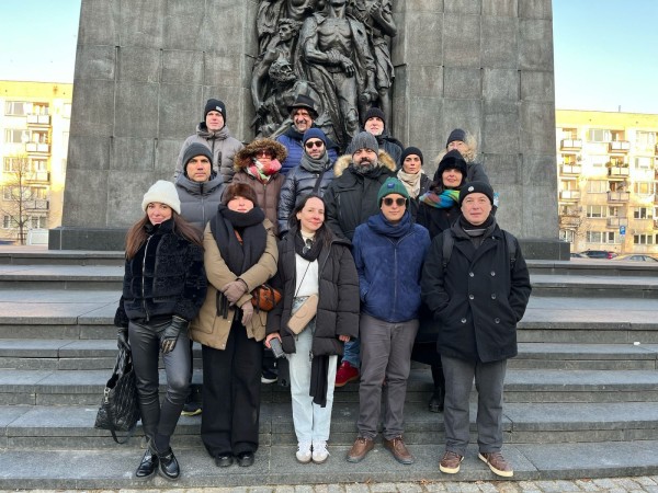 Mundo - Fundada em 1948, a CONIB – Confederação Israelita do Brasil é o órgão de representação e coordenação política da comunidade judaica brasileira. 