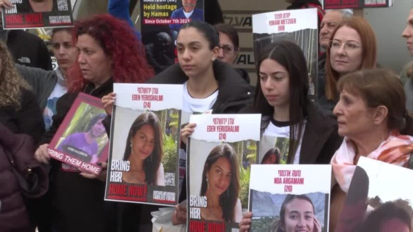 Mundo - Fundada em 1948, a CONIB – Confederação Israelita do Brasil é o órgão de representação e coordenação política da comunidade judaica brasileira. 